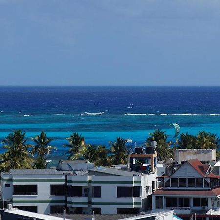 Edificio Bahia Fragata Apartamento Loft 806 San Andrés Buitenkant foto